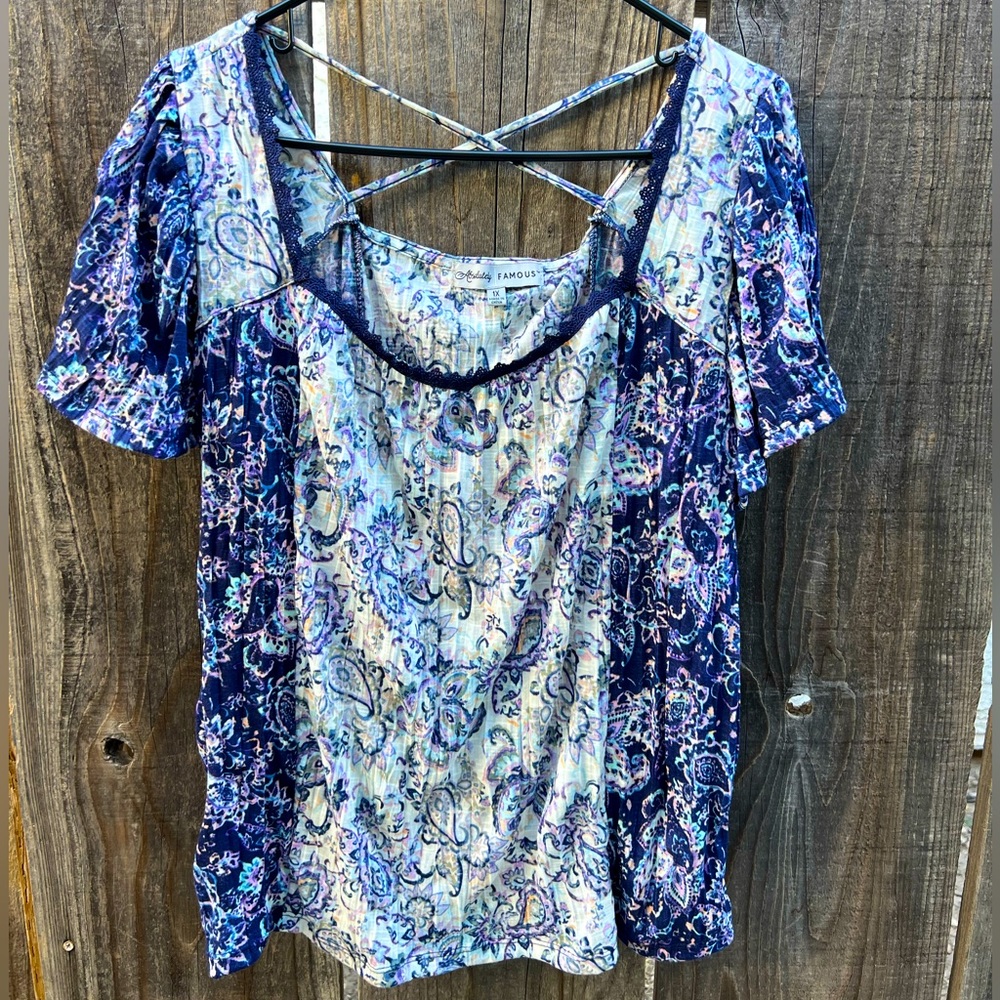 NWT beautiful bohemian top